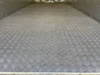 三菱ふそうキャンターアルミウイング小型（2t・3t）[写真15]