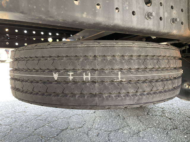 三菱ふそうキャンターアルミウイング小型（2t・3t）[写真20]