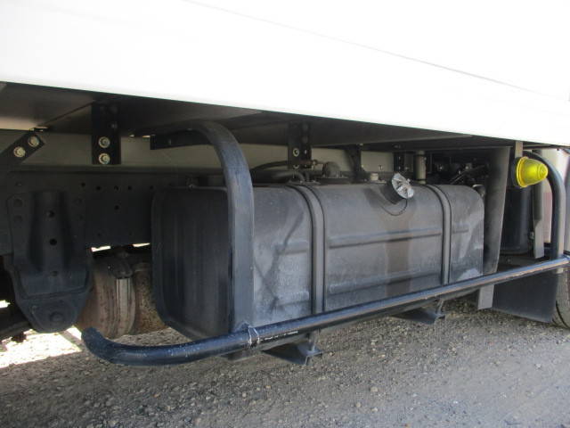 日野デュトロ冷凍車（冷蔵車）小型（2t・3t）[写真15]