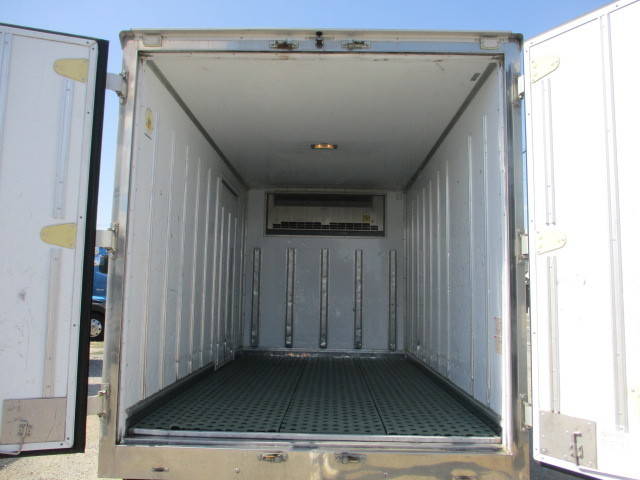 日野デュトロ冷凍車（冷蔵車）小型（2t・3t）[写真17]