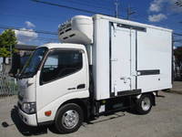 日野デュトロ冷凍車（冷蔵車）小型（2t・3t）[写真04]