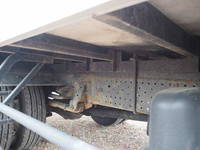 いすゞエルフパネルバン小型（2t・3t）[写真16]