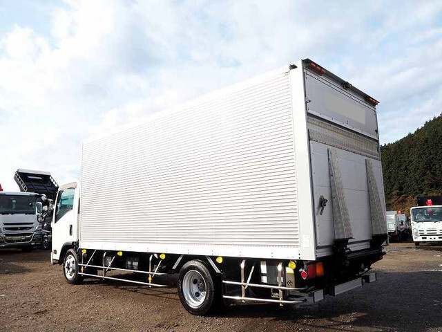 いすゞエルフアルミバン小型（2t・3t）[写真02]