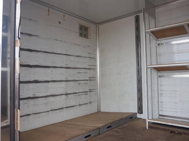 いすゞエルフパネルバン小型（2t・3t）[写真24]