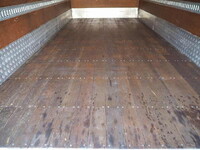 いすゞエルフアルミバン小型（2t・3t）[写真25]