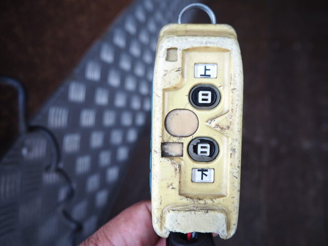 いすゞエルフアルミバン小型（2t・3t）[写真26]