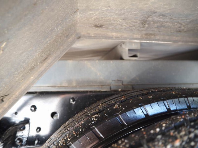 いすゞエルフアルミバン小型（2t・3t）[写真29]