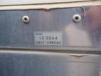 いすゞエルフパネルバン小型（2t・3t）[写真32]