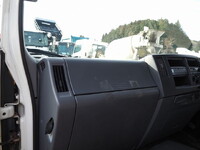 いすゞエルフアルミバン小型（2t・3t）[写真35]