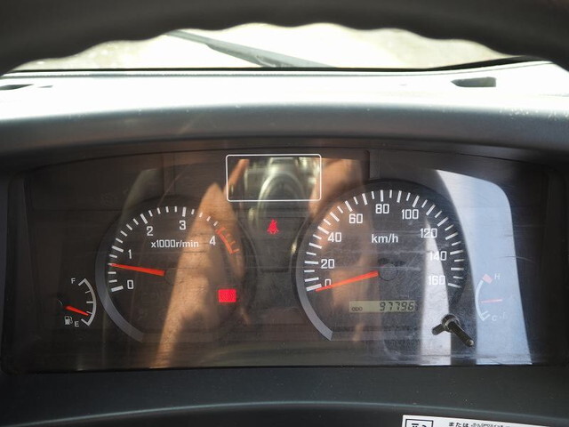 いすゞエルフアルミバン小型（2t・3t）[写真39]