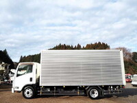 いすゞエルフアルミバン小型（2t・3t）[写真04]