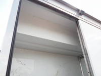 いすゞエルフパネルバン小型（2t・3t）[写真10]