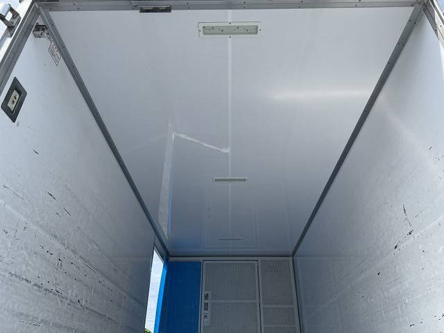 いすゞエルフ保冷バン小型（2t・3t）[写真16]