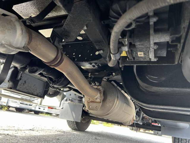 いすゞエルフ保冷バン小型（2t・3t）[写真22]