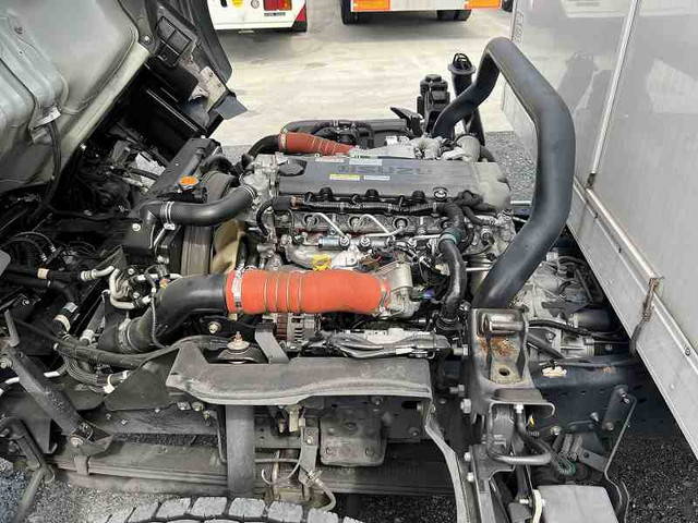 いすゞエルフ保冷バン小型（2t・3t）[写真29]