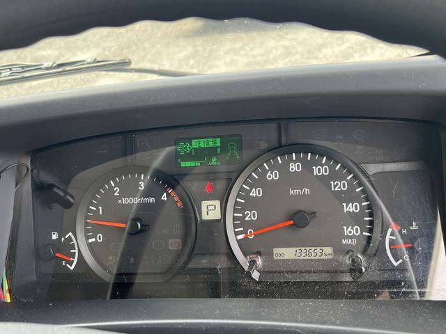 いすゞエルフ保冷バン小型（2t・3t）[写真38]