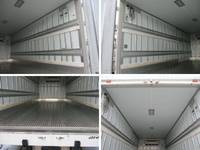 日野レンジャー冷凍車（冷蔵車）中型（4t）[写真13]