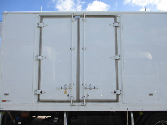 日野レンジャー冷凍車（冷蔵車）中型（4t）[写真18]