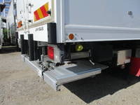 日野レンジャー冷凍車（冷蔵車）中型（4t）[写真22]