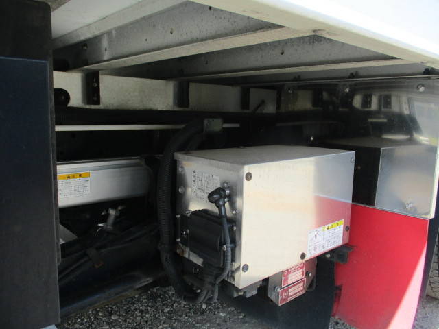 日野レンジャー冷凍車（冷蔵車）中型（4t）[写真23]