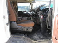 日野レンジャー冷凍車（冷蔵車）中型（4t）[写真28]