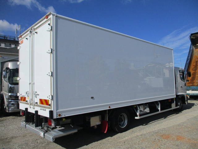 日野レンジャー冷凍車（冷蔵車）中型（4t）[写真04]