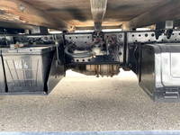 いすゞエルフ平ボディ小型（2t・3t）[写真17]