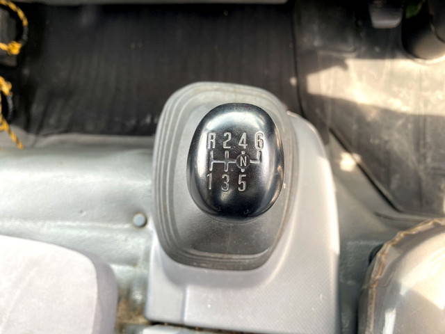 いすゞエルフ平ボディ小型（2t・3t）[写真36]