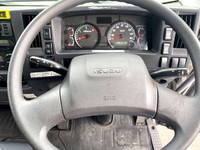 いすゞフォワード冷凍車（冷蔵車）中型（4t）[写真31]