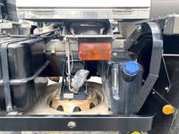 いすゞギガミキサー車（コンクリートミキサー）大型（10t）[写真14]