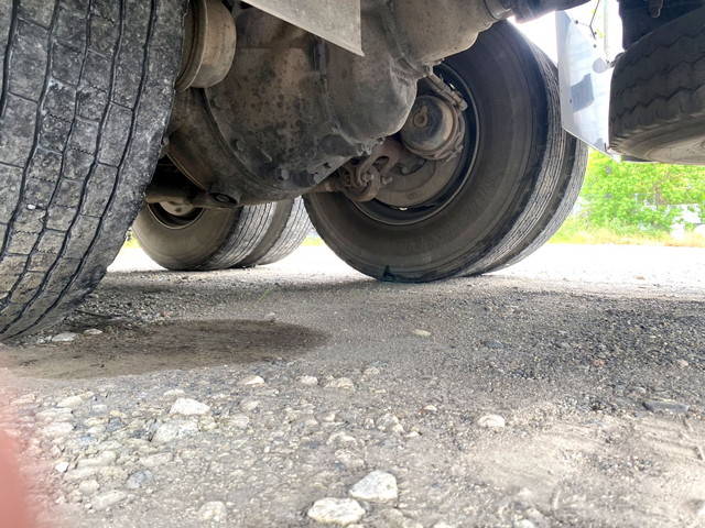 いすゞギガミキサー車（コンクリートミキサー）大型（10t）[写真24]