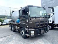 いすゞギガミキサー車（コンクリートミキサー）大型（10t）[写真04]