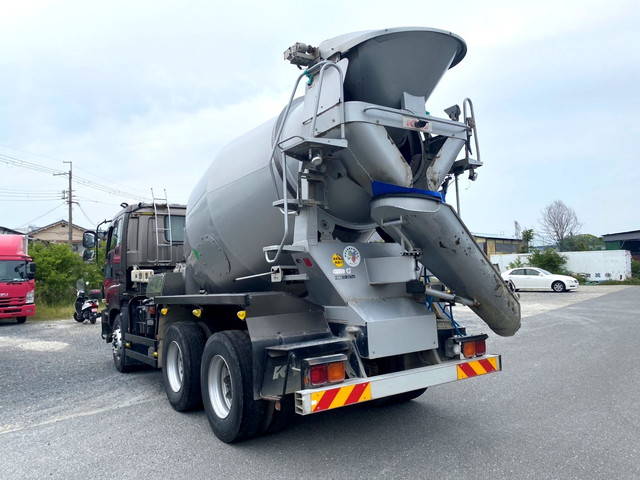 いすゞギガミキサー車（コンクリートミキサー）大型（10t）[写真04]