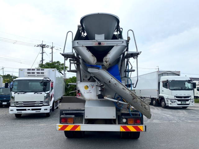 いすゞギガミキサー車（コンクリートミキサー）大型（10t）[写真06]