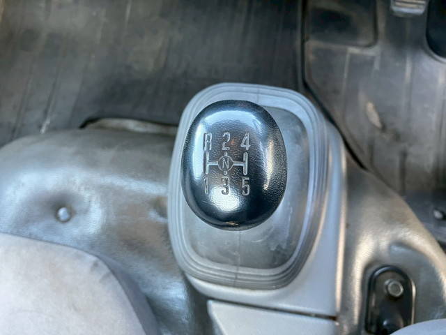 いすゞエルフ平ボディ小型（2t・3t）[写真22]