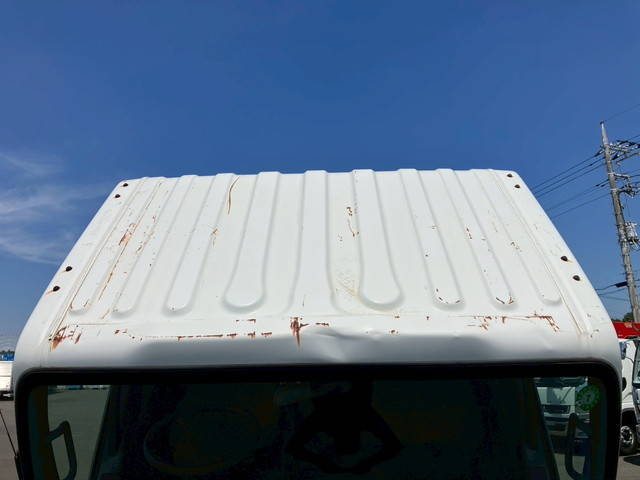 いすゞエルフ平ボディ小型（2t・3t）[写真09]