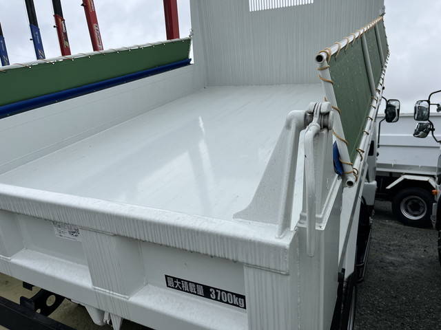 三菱ふそうファイターダンプ中型（4t）[写真04]