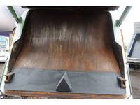 いすゞエルフパッカー車（塵芥車）小型（2t・3t）[写真19]