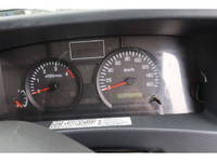 いすゞエルフパッカー車（塵芥車）小型（2t・3t）[写真33]