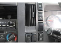 いすゞエルフパッカー車（塵芥車）小型（2t・3t）[写真35]