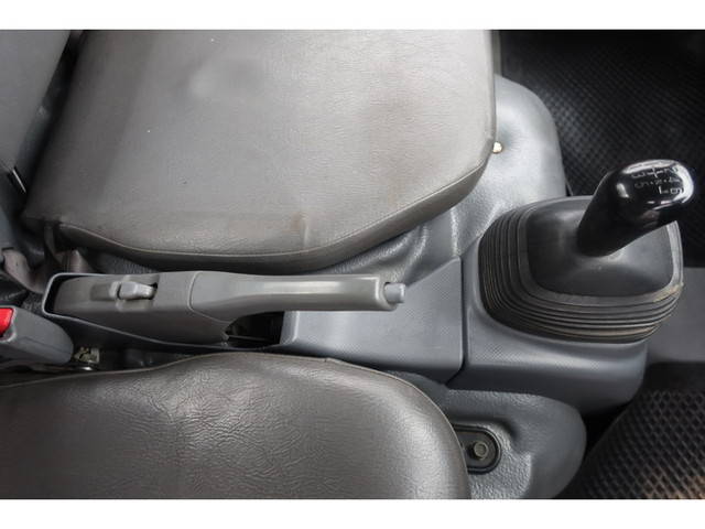 いすゞエルフパッカー車（塵芥車）小型（2t・3t）[写真36]