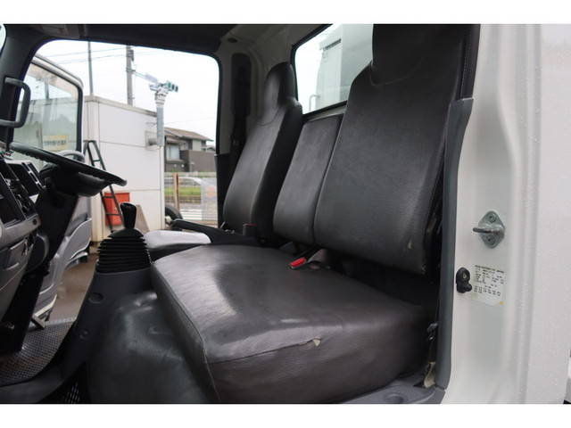 いすゞエルフパッカー車（塵芥車）小型（2t・3t）[写真38]