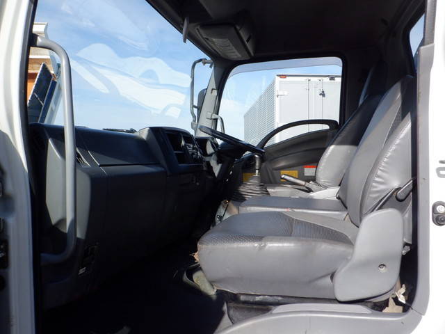 いすゞフォワードダンプ中型（4t）[写真30]