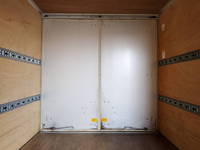 三菱ふそうキャンターアルミバン小型（2t・3t）[写真12]