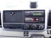 三菱ふそうキャンターアルミバン小型（2t・3t）[写真34]