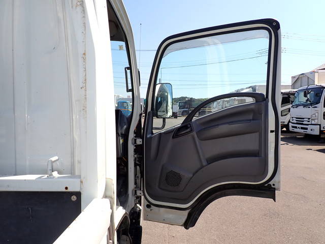 いすゞエルフ平ボディ小型（2t・3t）[写真22]