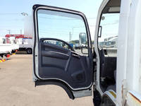 いすゞエルフ平ボディ小型（2t・3t）[写真28]