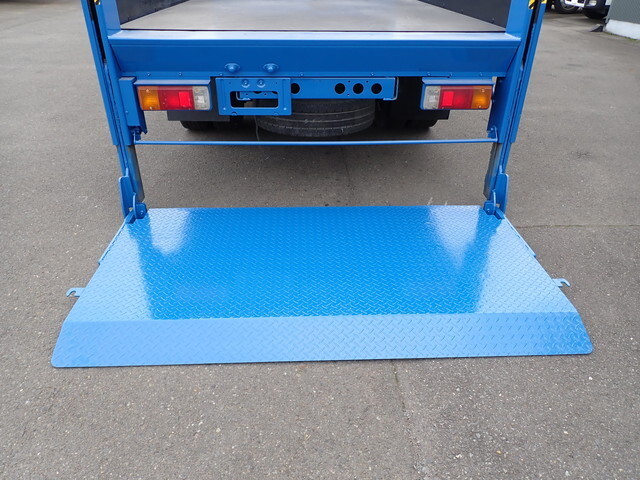 トヨタその他の車種ダブルキャブ（Wキャブ）小型（2t・3t）[写真15]