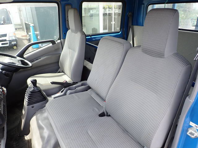 トヨタその他の車種ダブルキャブ（Wキャブ）小型（2t・3t）[写真26]