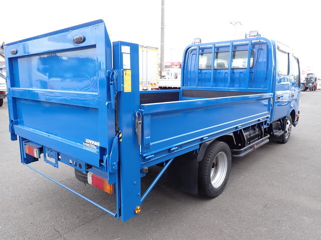 トヨタその他の車種ダブルキャブ（Wキャブ）小型（2t・3t）[写真03]